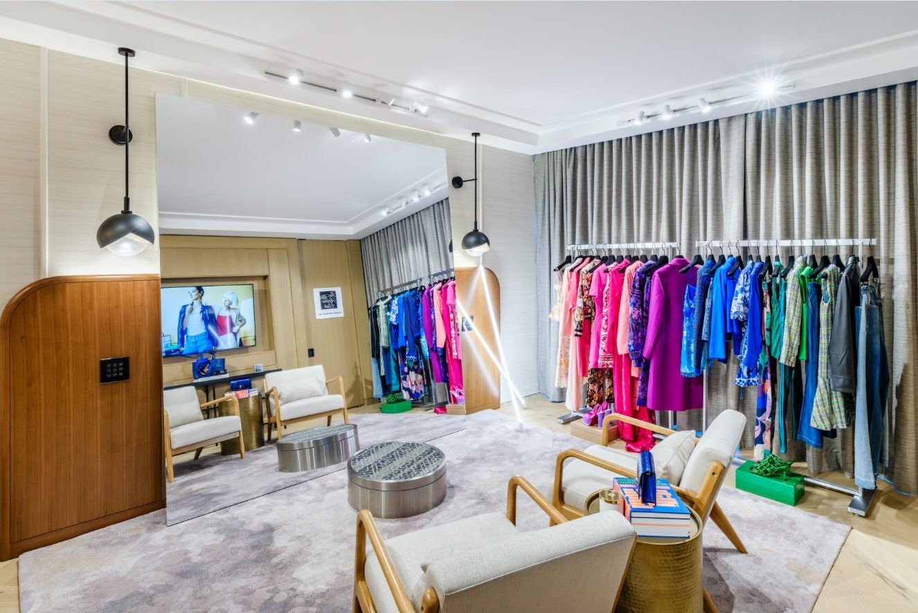 Luxury Retail: Saks Fifth Avenue, Brickell City Centre