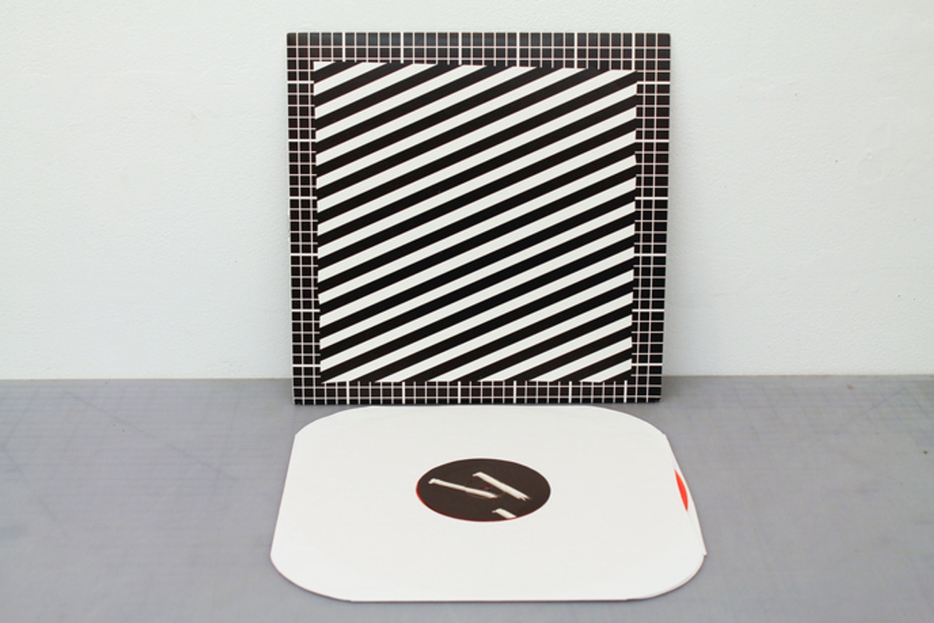 Circuit 4: Undercover [Signed] thumbnail 3