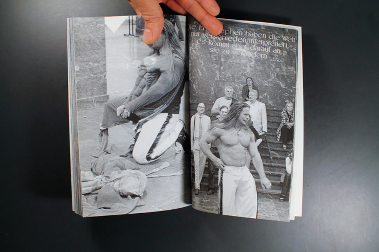 Code : Red thumbnail 2