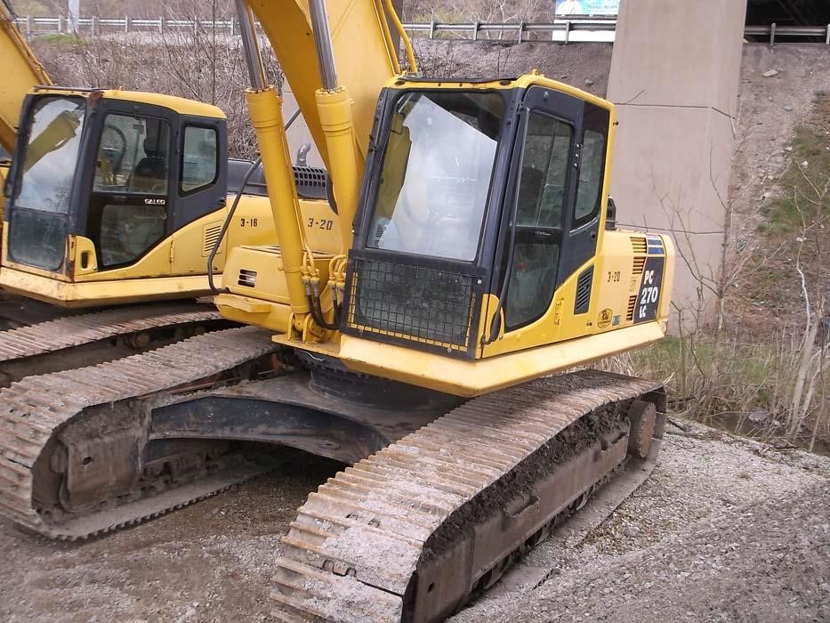 Photo of a 2010 Komatsu PC270 LC-8