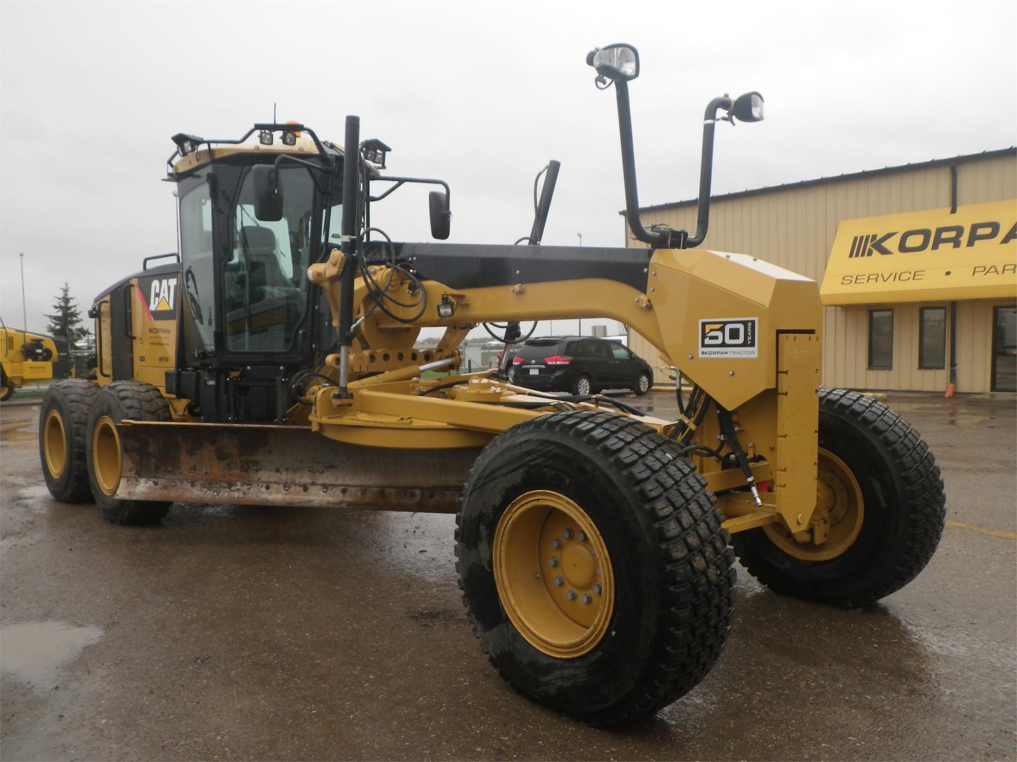 Photo of a 2010 Caterpillar 140M VHP PLUS