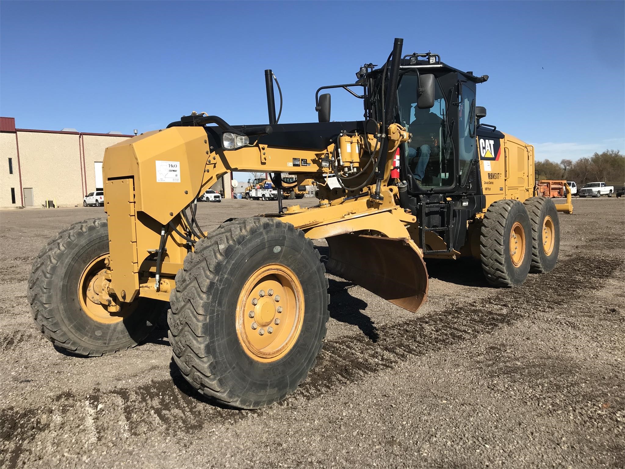 Photo of a 2014 Caterpillar 140M2