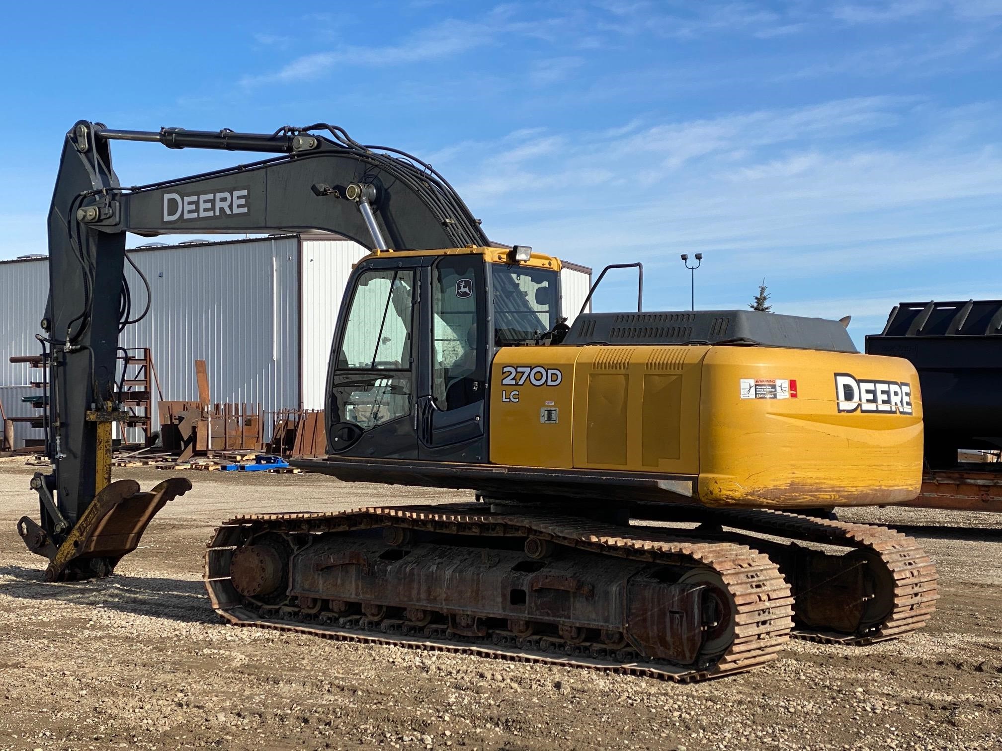 Photo of a 2010 John Deere 270D LC