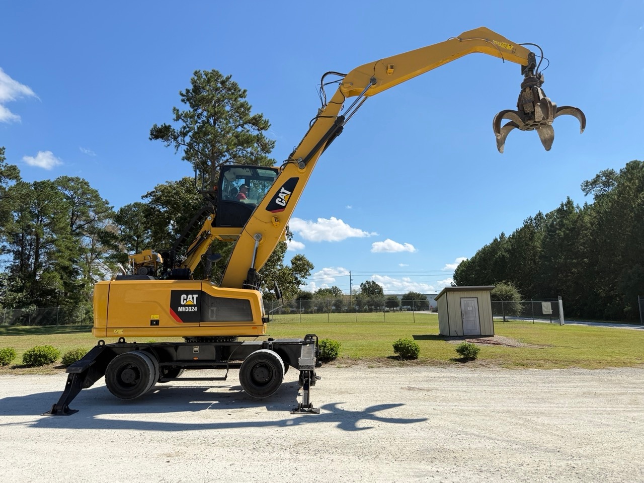 Used 2018 Caterpillar MH3024 For Sale