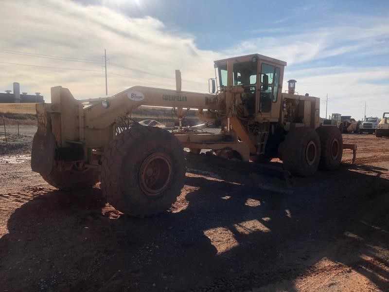 Photo of a 1987 Caterpillar 16G