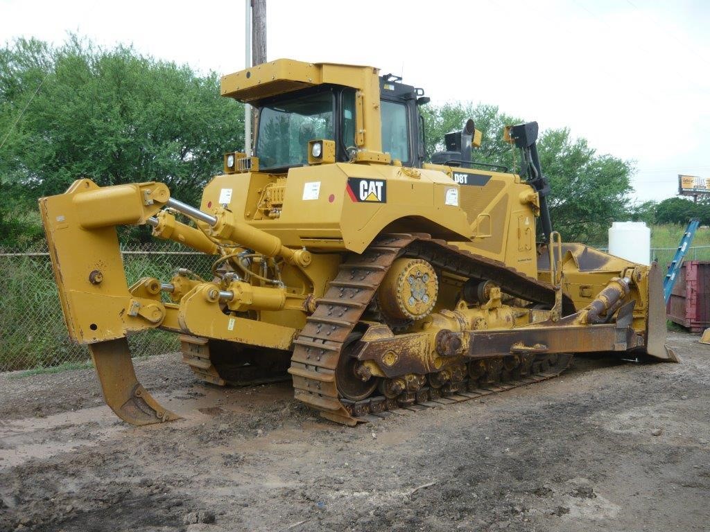 Photo of a 2012 Caterpillar D8T