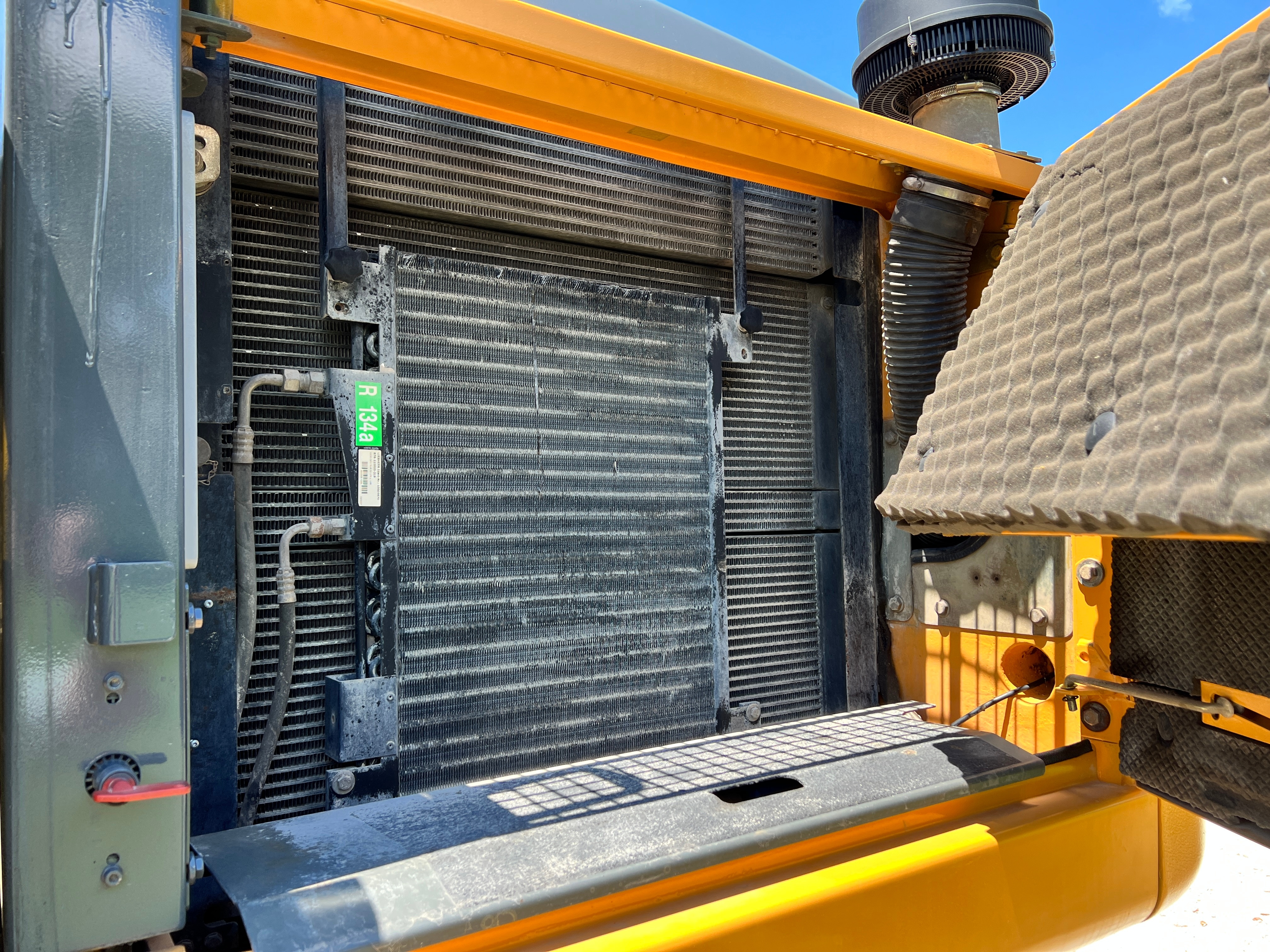 Used 2008 Liebherr A904C MH For Sale