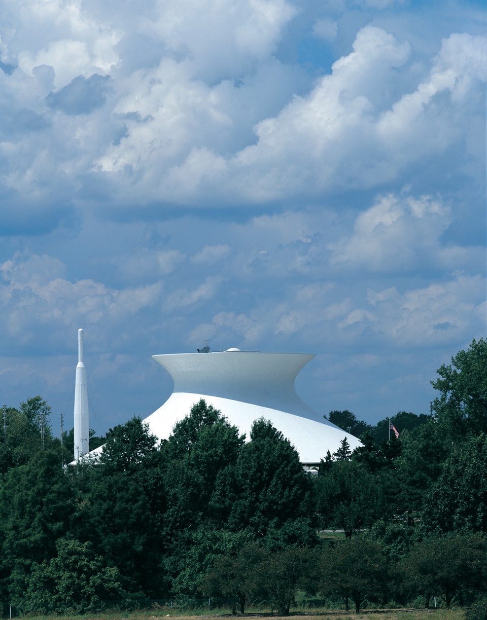 HOK_St.-Louis-Science-Center-Space-Science-Building-1.jpeg
