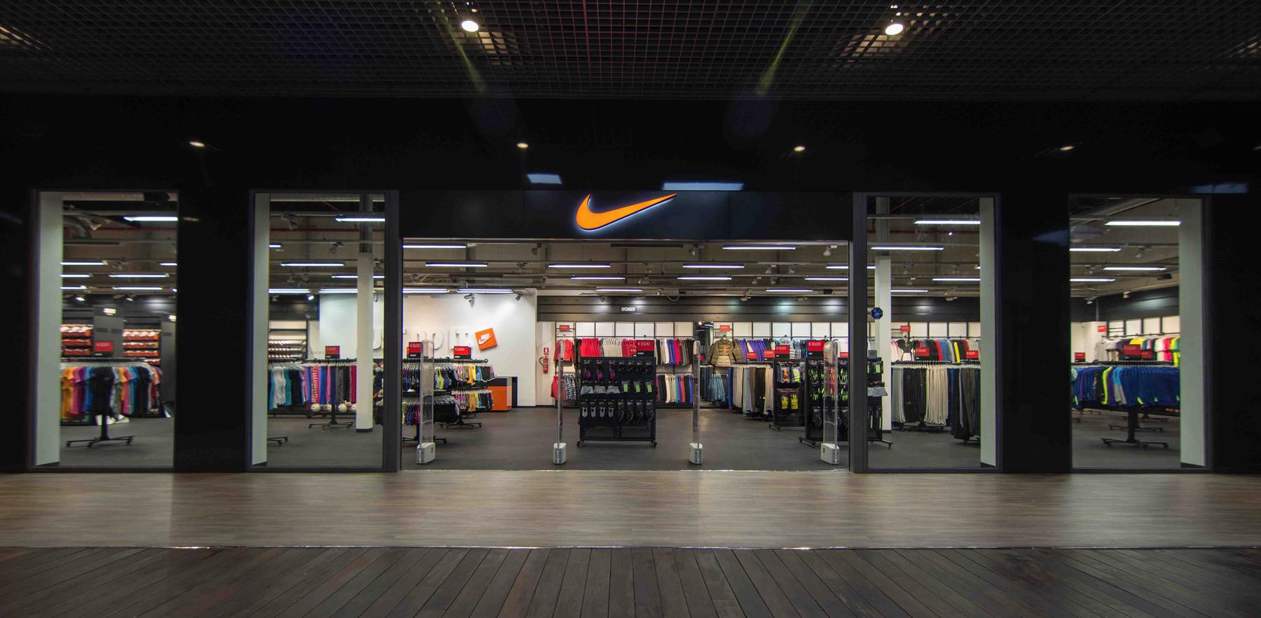 nike outlet san fernando
