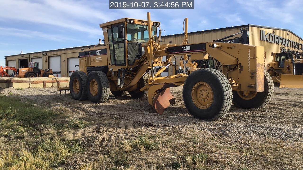 Photo of a 2007 Caterpillar 140H