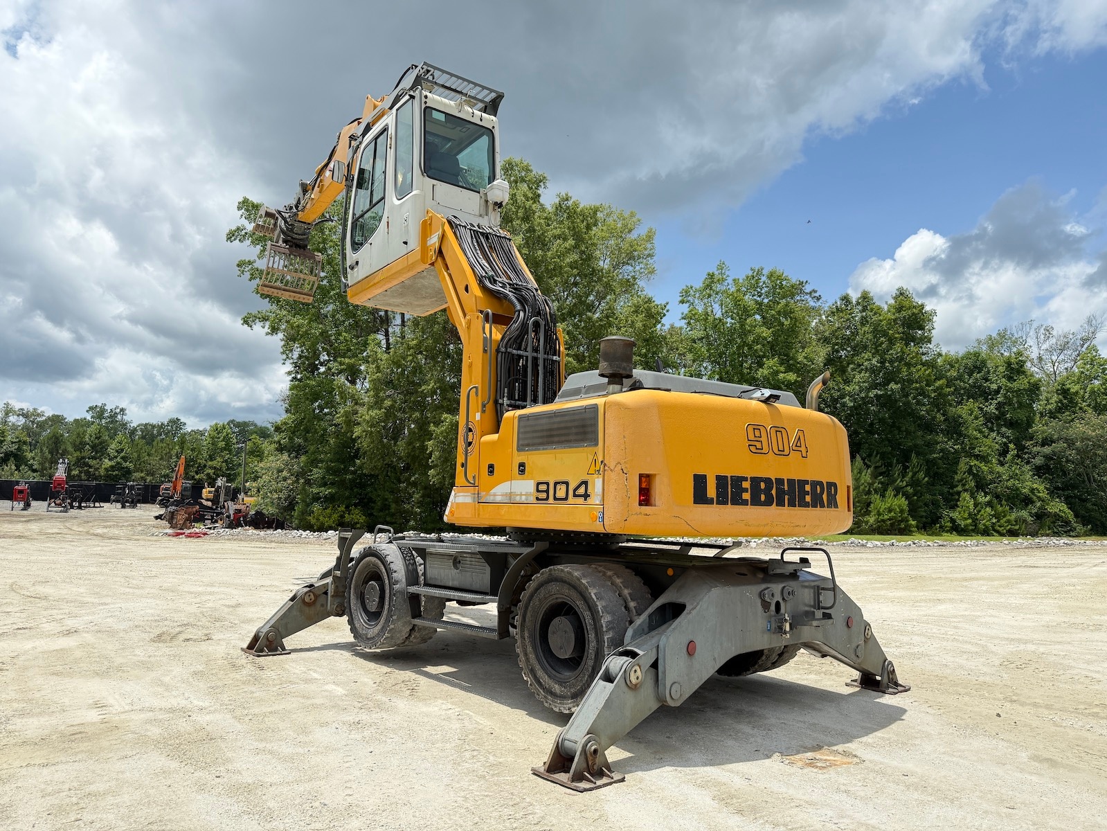 Used 2008 Liebherr A904C MH For Sale