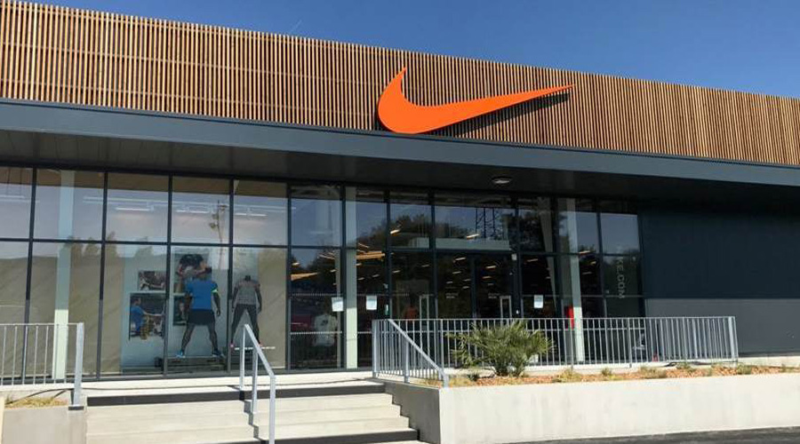 nike store la roca village