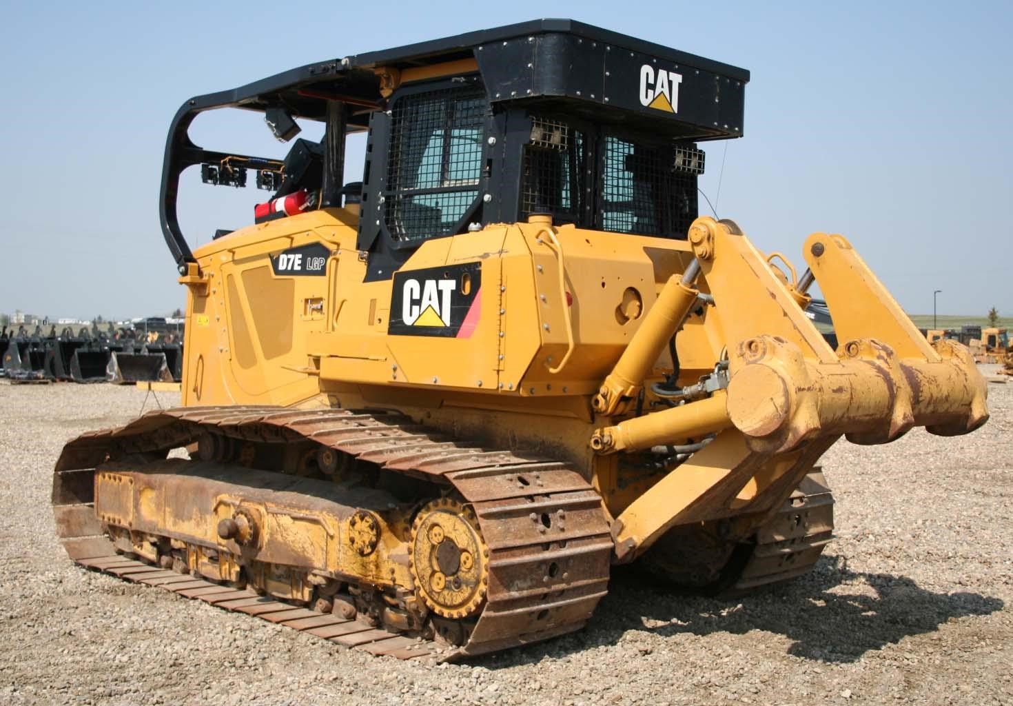 2011 Caterpillar D7E LGP For Sale (71127124) from Headwater Equipment