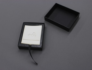 Ever Your Friend: Instant Scale