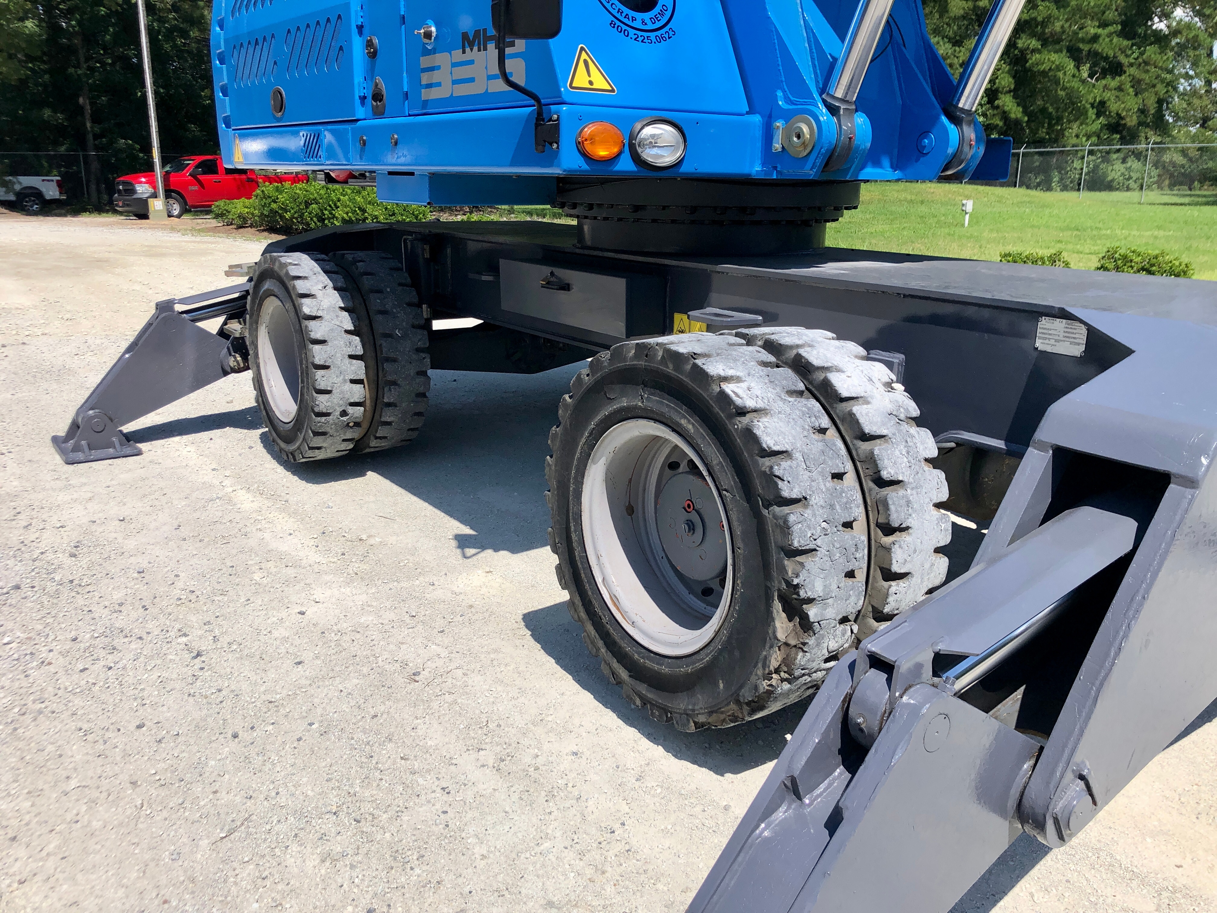 Used 2015 Fuchs MHL335E For Sale