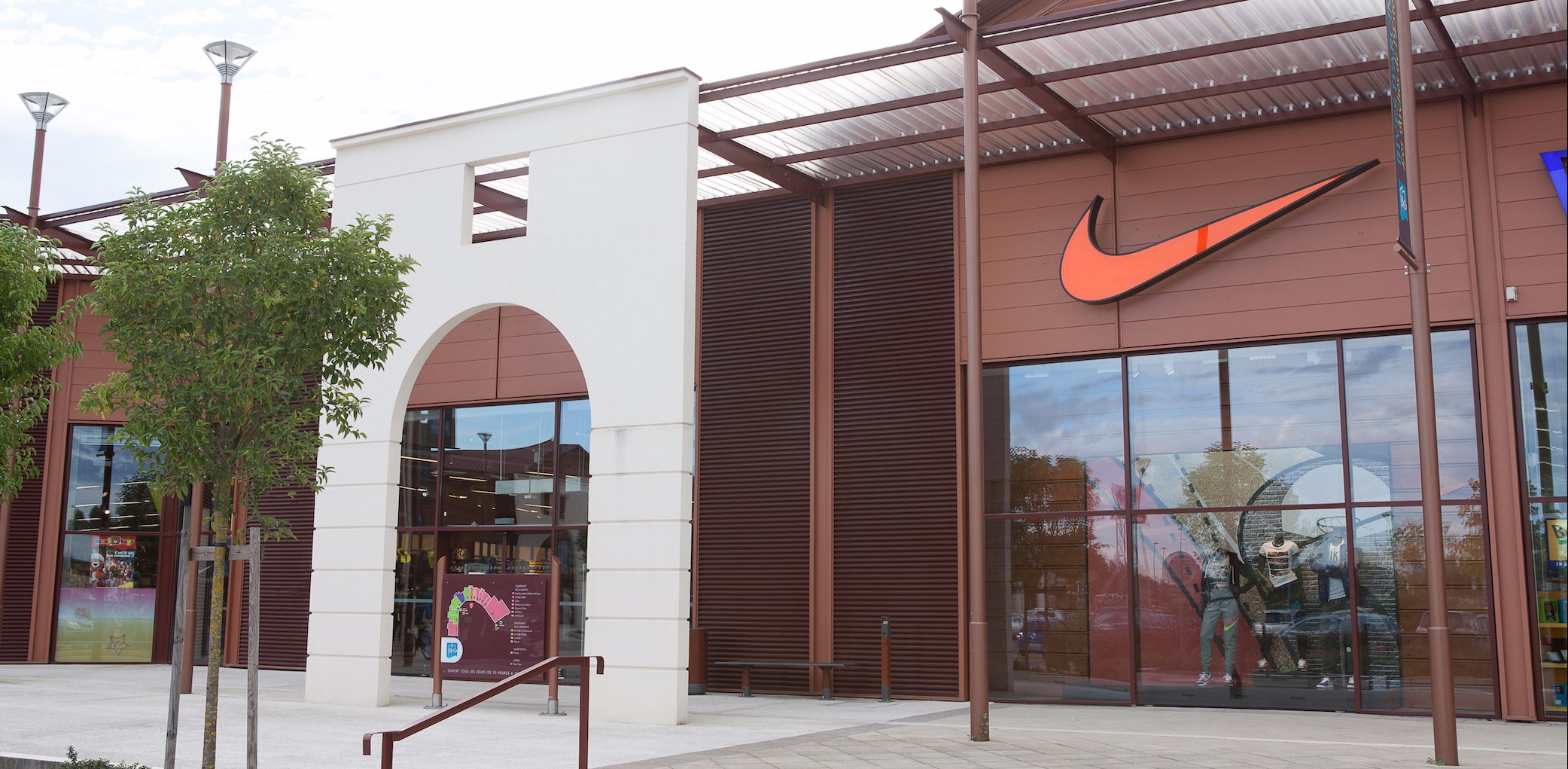 Nike Factory Store Bayonne. Bayonne, FRA. FR