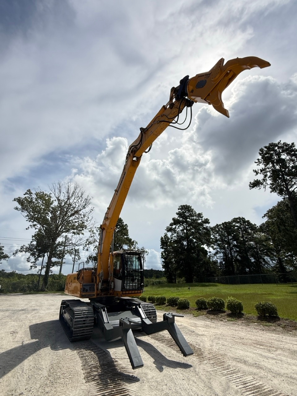 Used 2011 Liebherr R926 (AD) For Sale