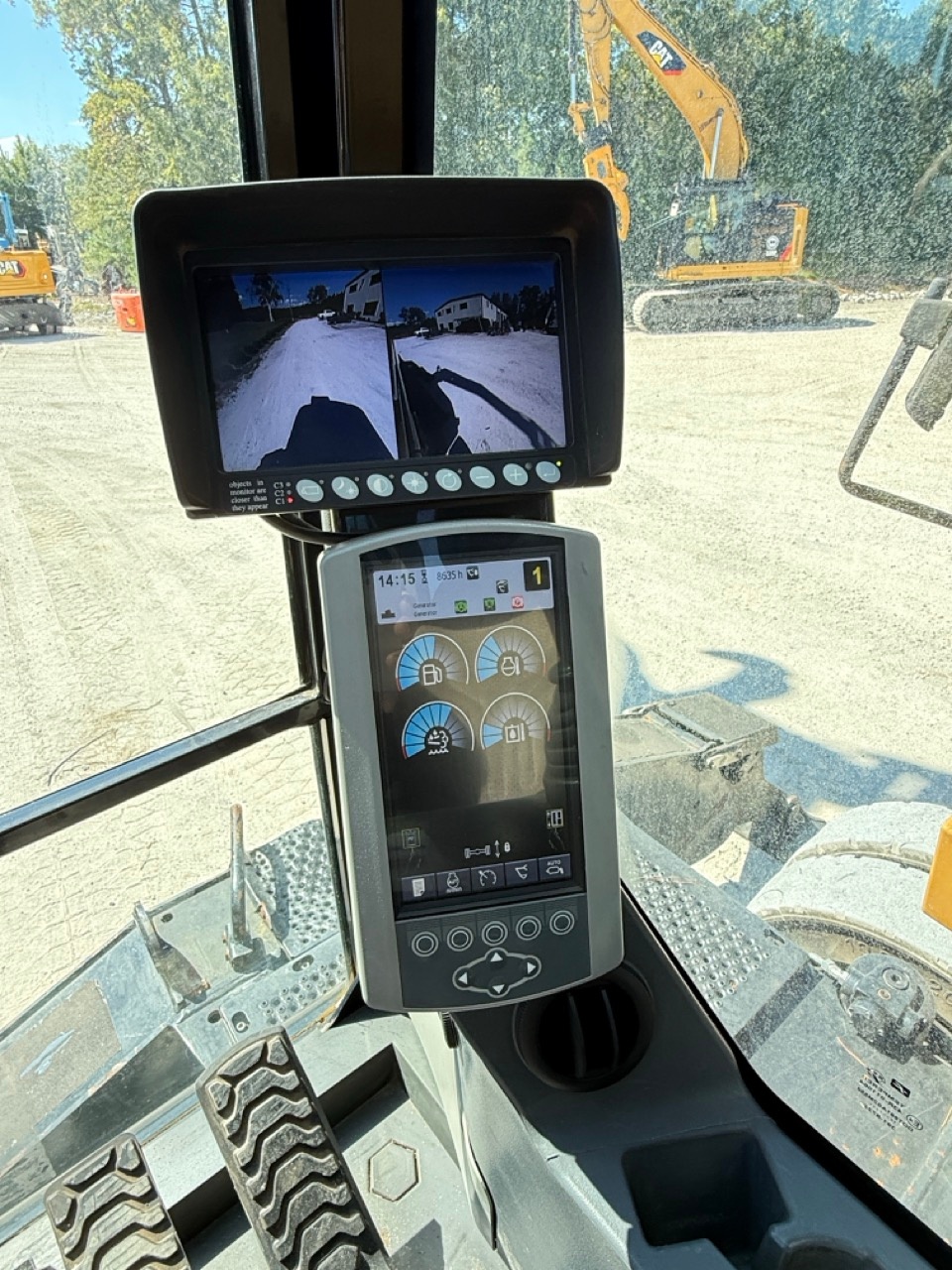 Used 2018 Caterpillar MH3024 For Sale