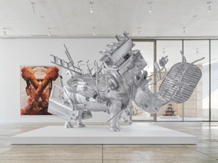 Escultura de un rinoceronte con elementos metálicos, realizada para la Sala del Museo Jumex