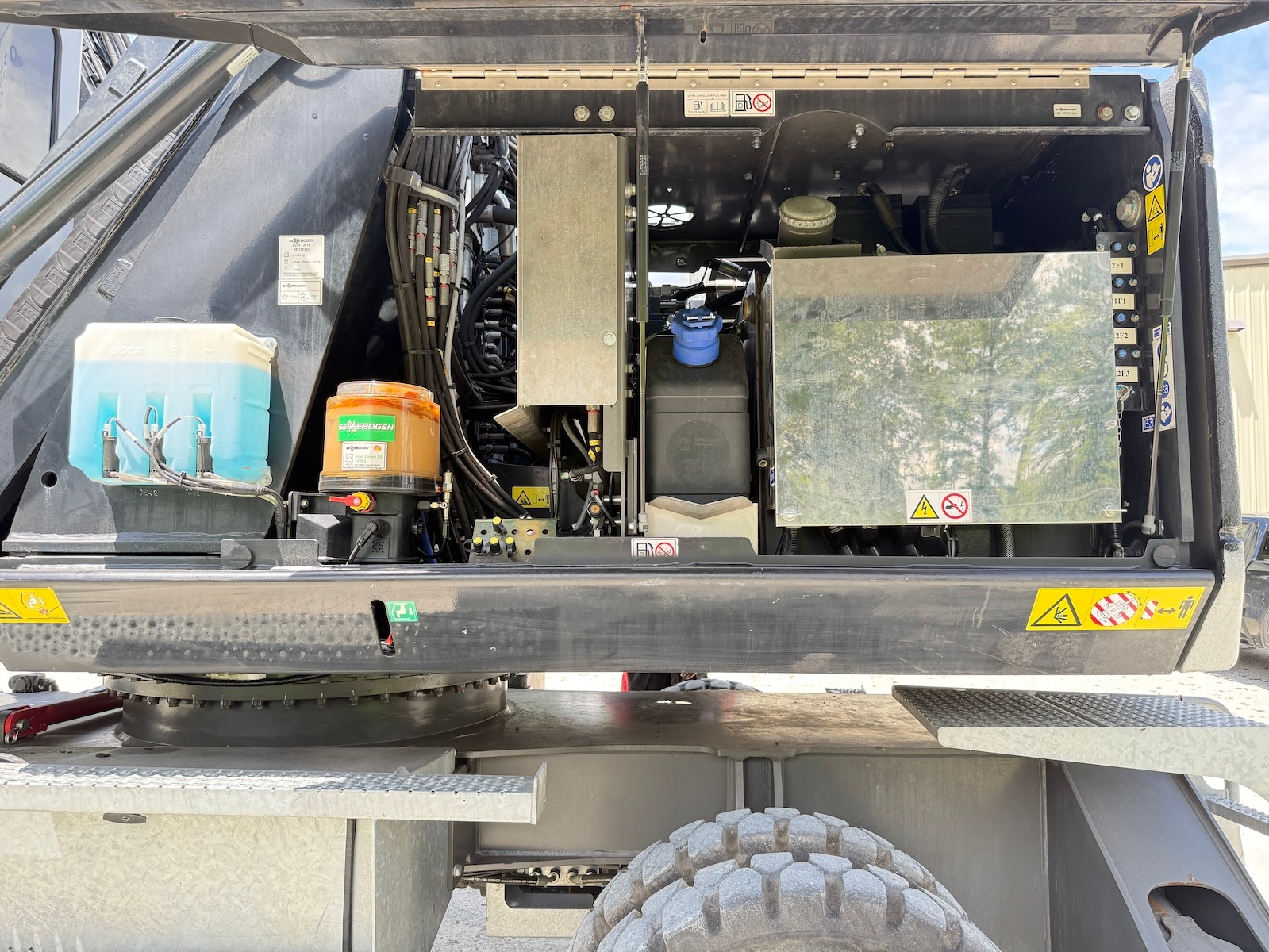 Used 2017 Sennebogen 818  For Sale