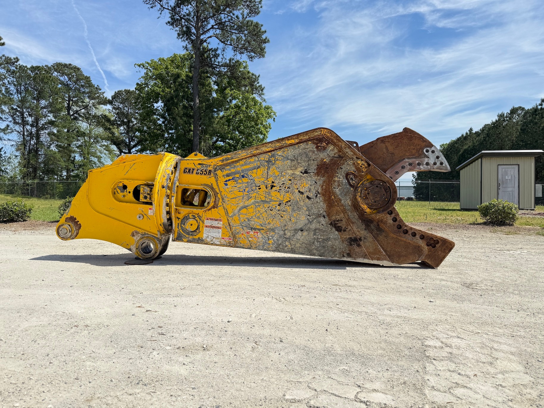 Used  Genesis GXT555R For Sale