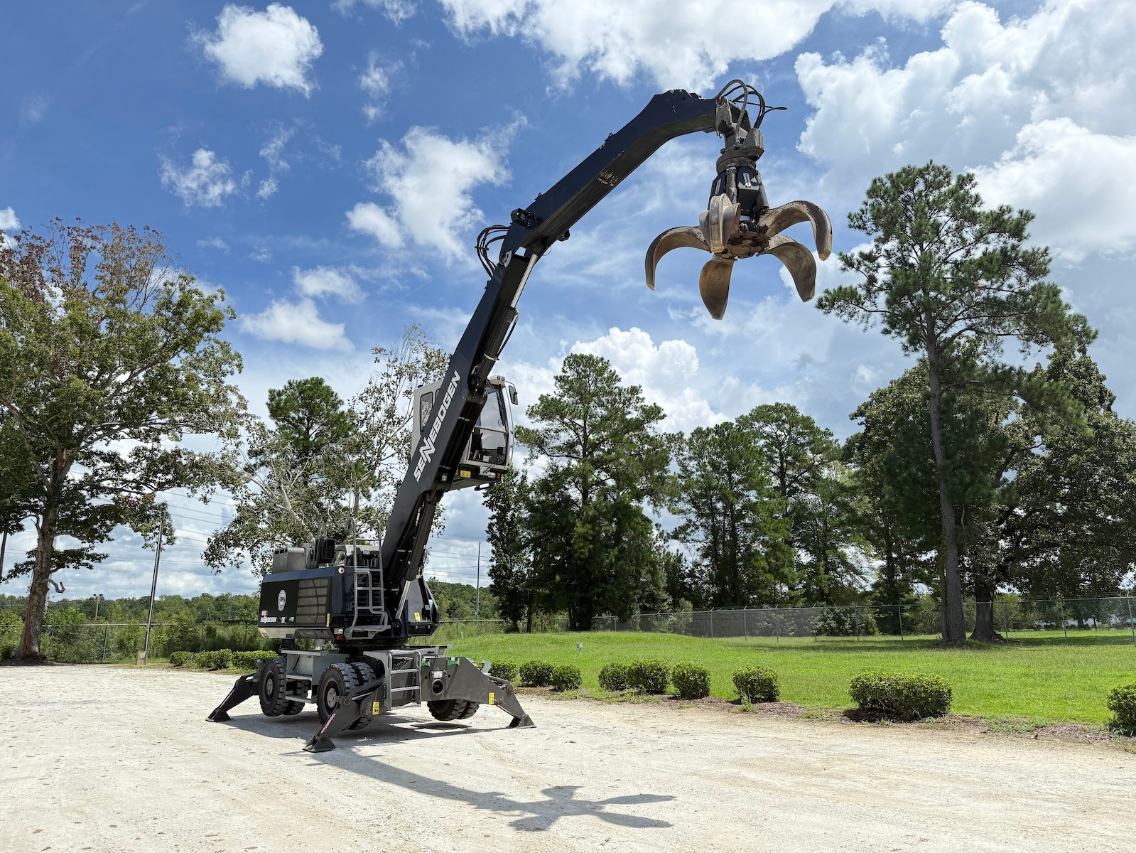 Used 2017 Sennebogen 818  For Sale