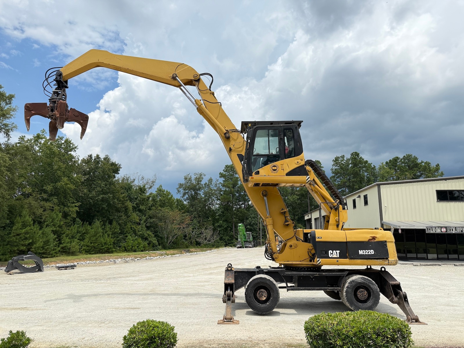 Used 2007 Caterpillar M322D MH For Sale