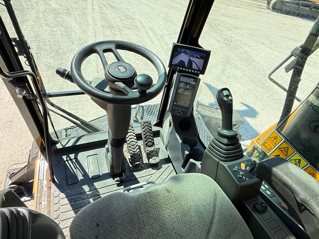 Used 2018 Caterpillar MH3024 For Sale