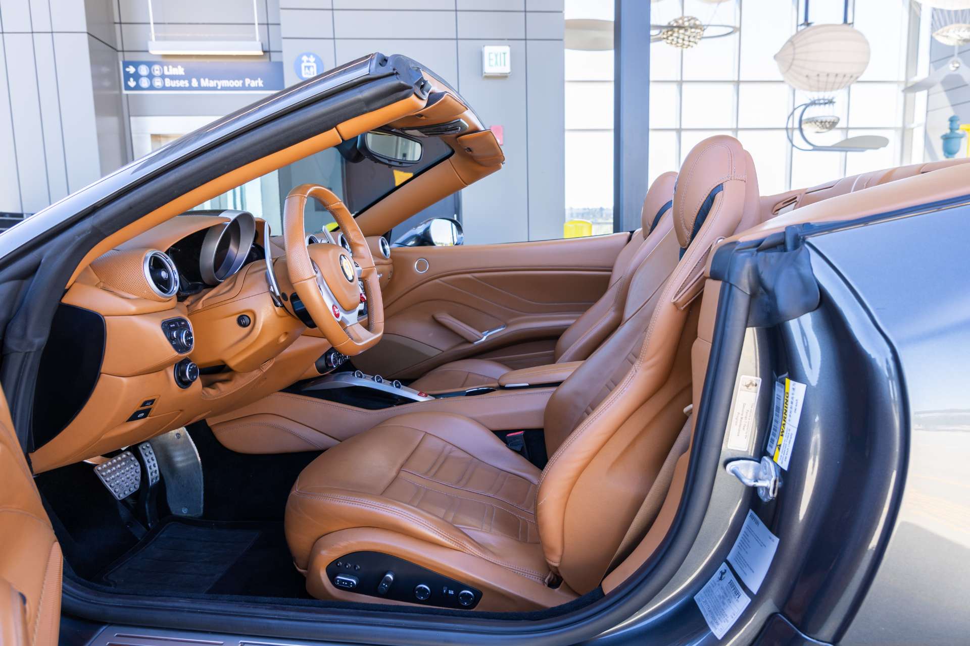 2015 Ferrari California T Base - Photo 46