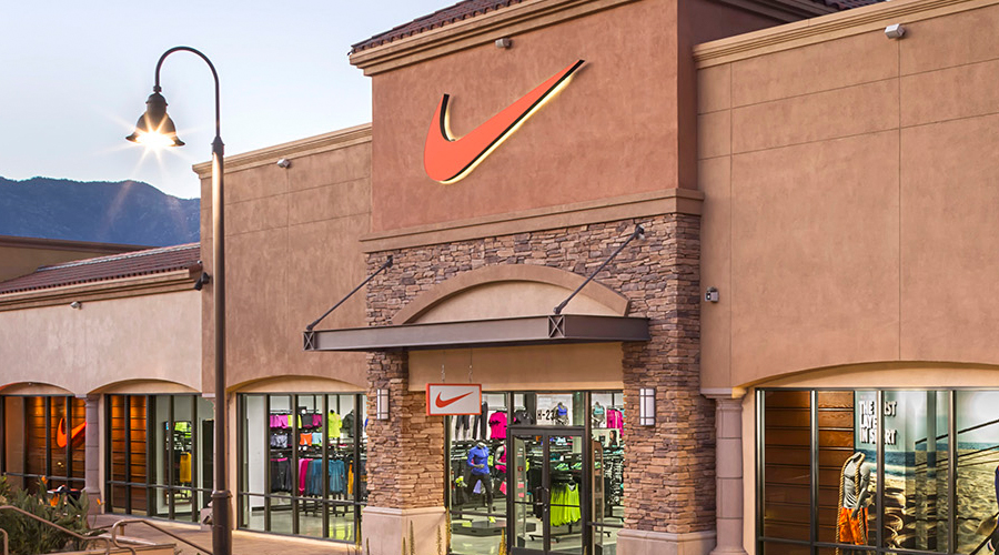 premium outlets nike store