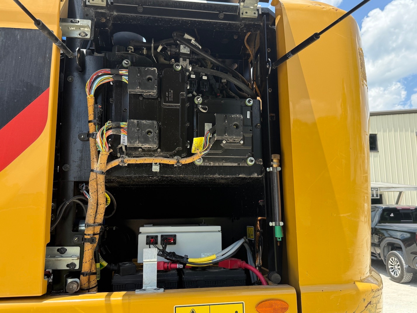 Used 2019 Caterpillar MH3024 For Sale