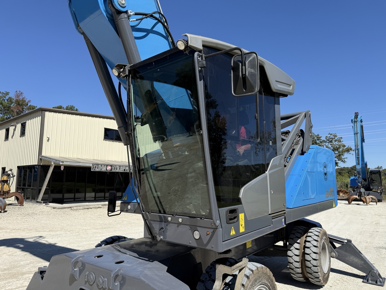 2023 Fuchs MHL340F