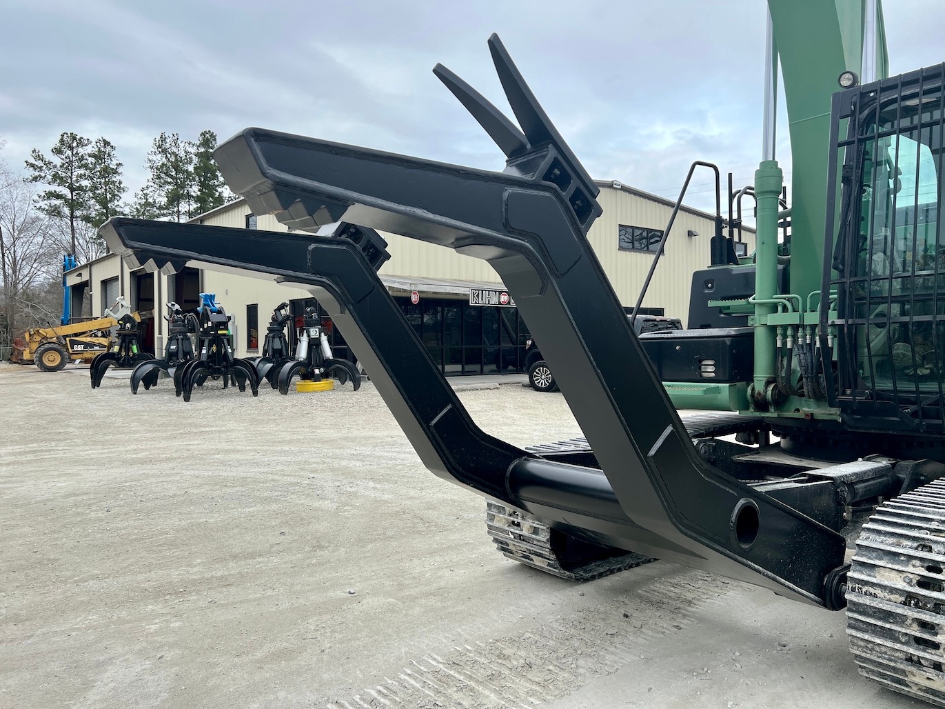 Used 2012 Caterpillar 323EL (AD) For Sale