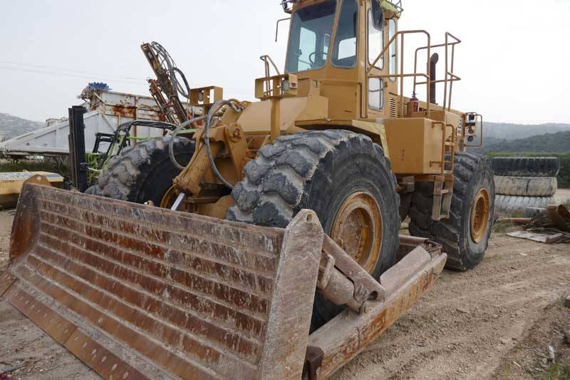 Photo of a 1987 Caterpillar 824C