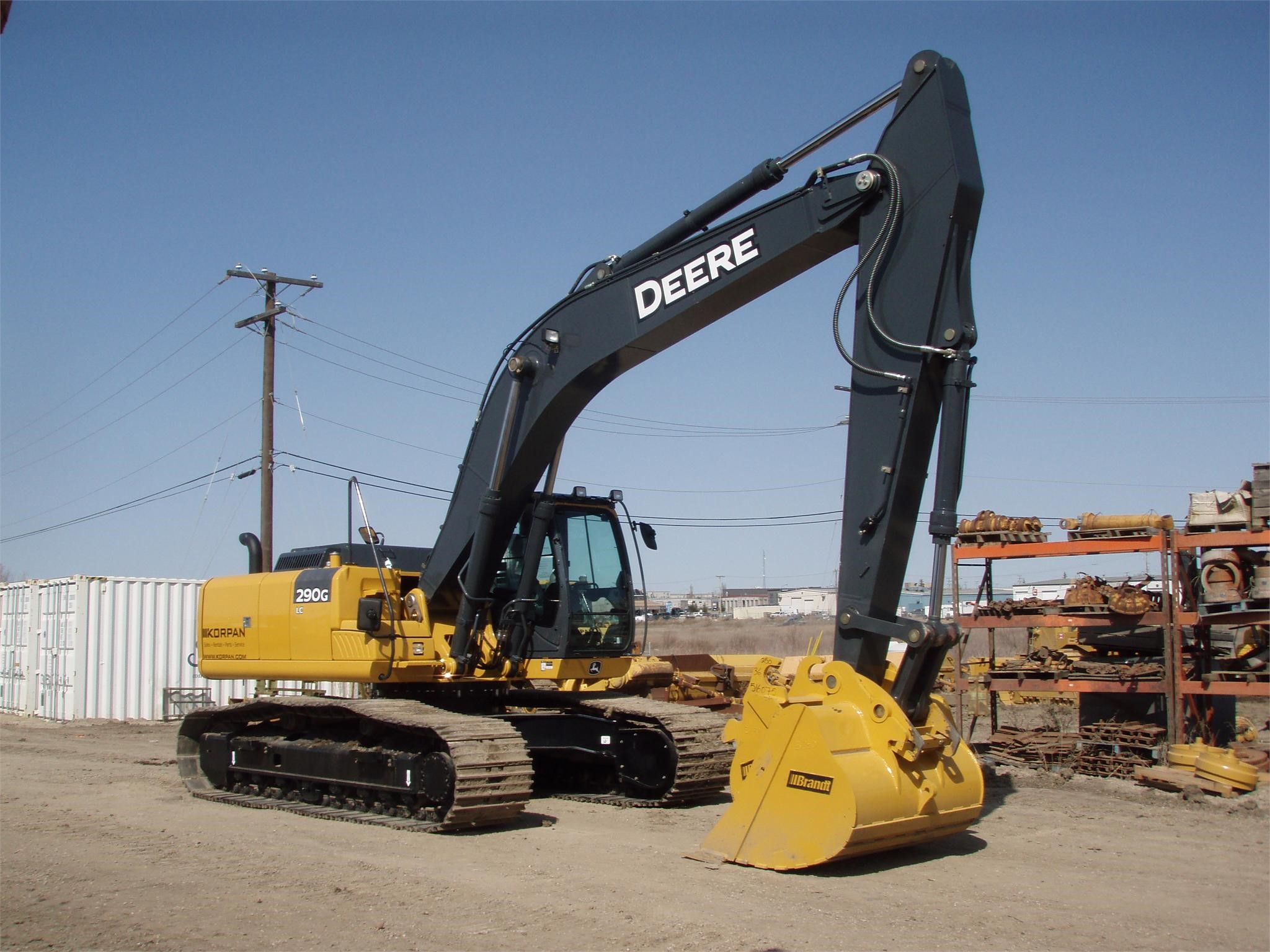 Photo of a 2014 John Deere 290G LC