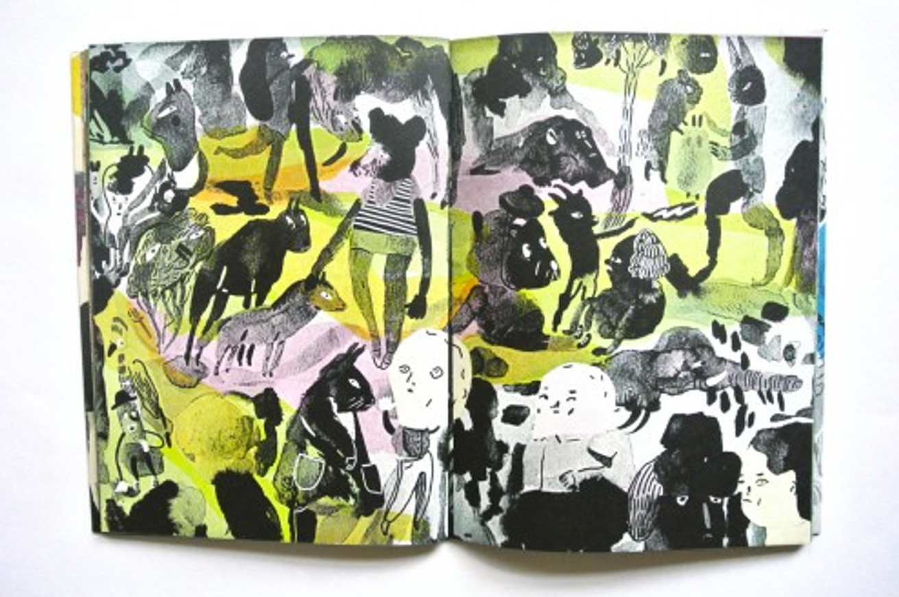 Blue Cabin thumbnail 4