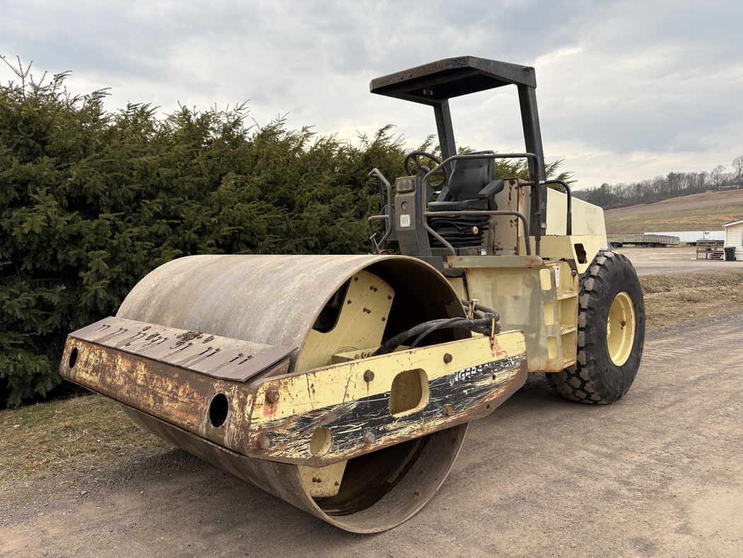 Photo of a 1996 Ingersoll Rand SD100D