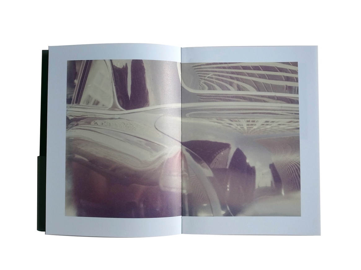It Don't Mean a Thing: Photographs by Saul Leiter with a Story by Paul Auster thumbnail 5