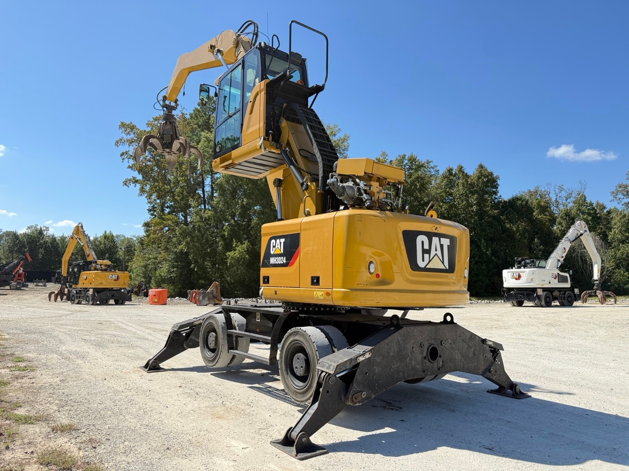Used 2018 Caterpillar MH3024 For Sale