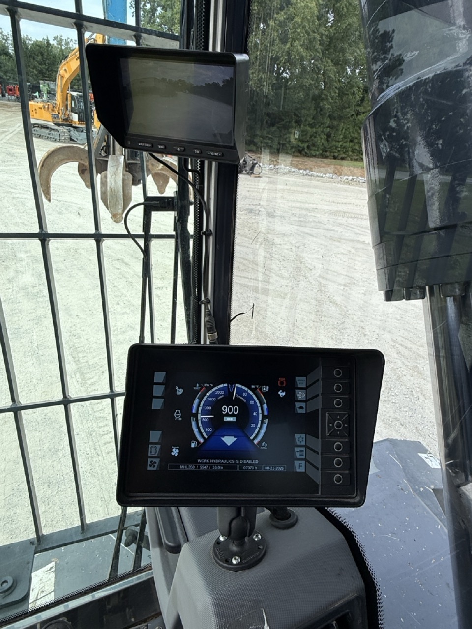 2021 Fuchs MHL350F