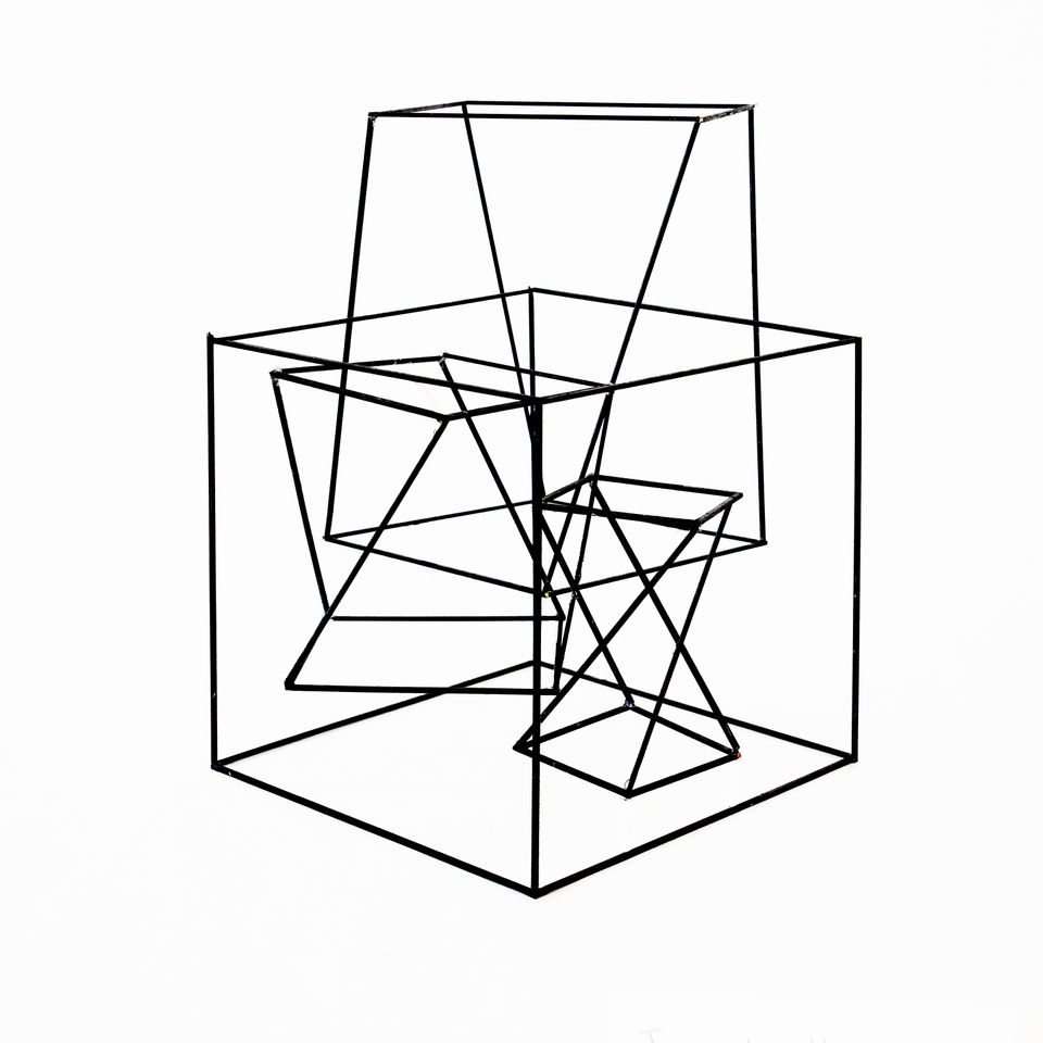 Geometric wire sculpture