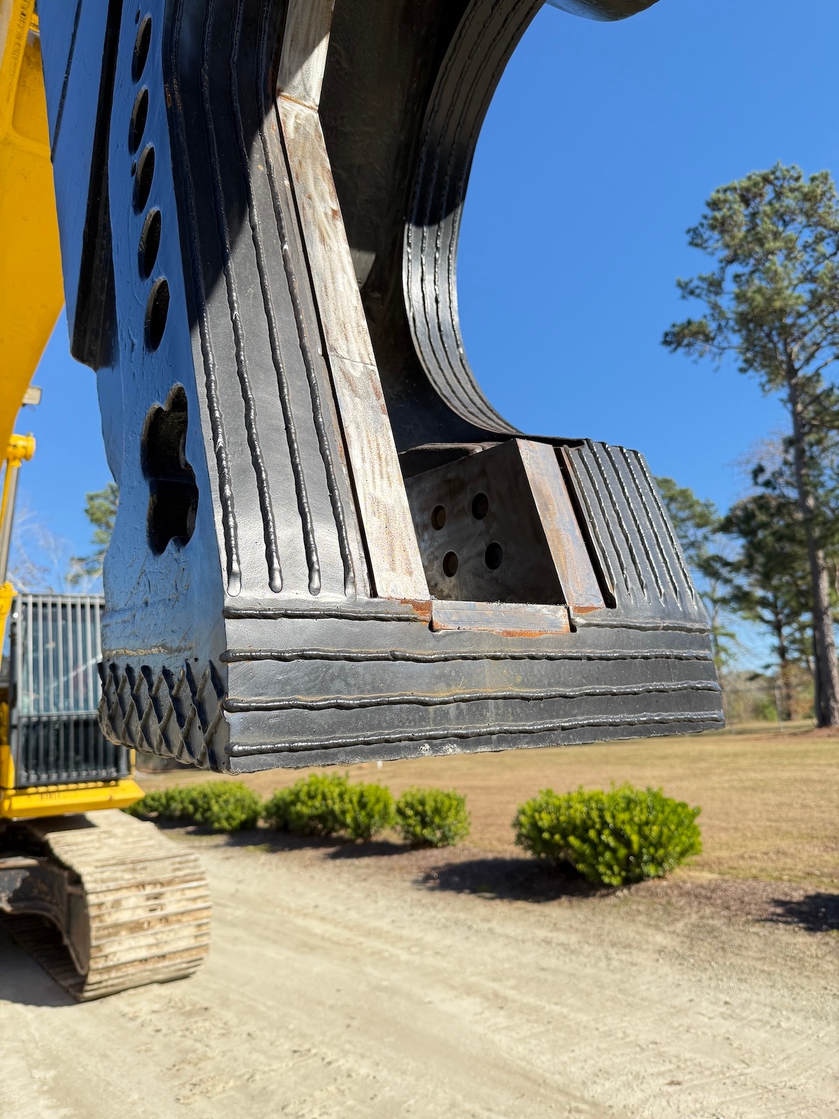 Used 2019 Komatsu PC360LC-11 w/ Shear For Sale