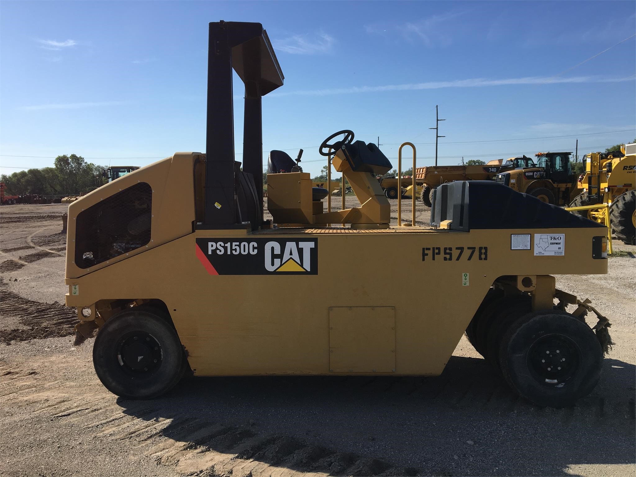 Photo of a 2008 Caterpillar PS-150C