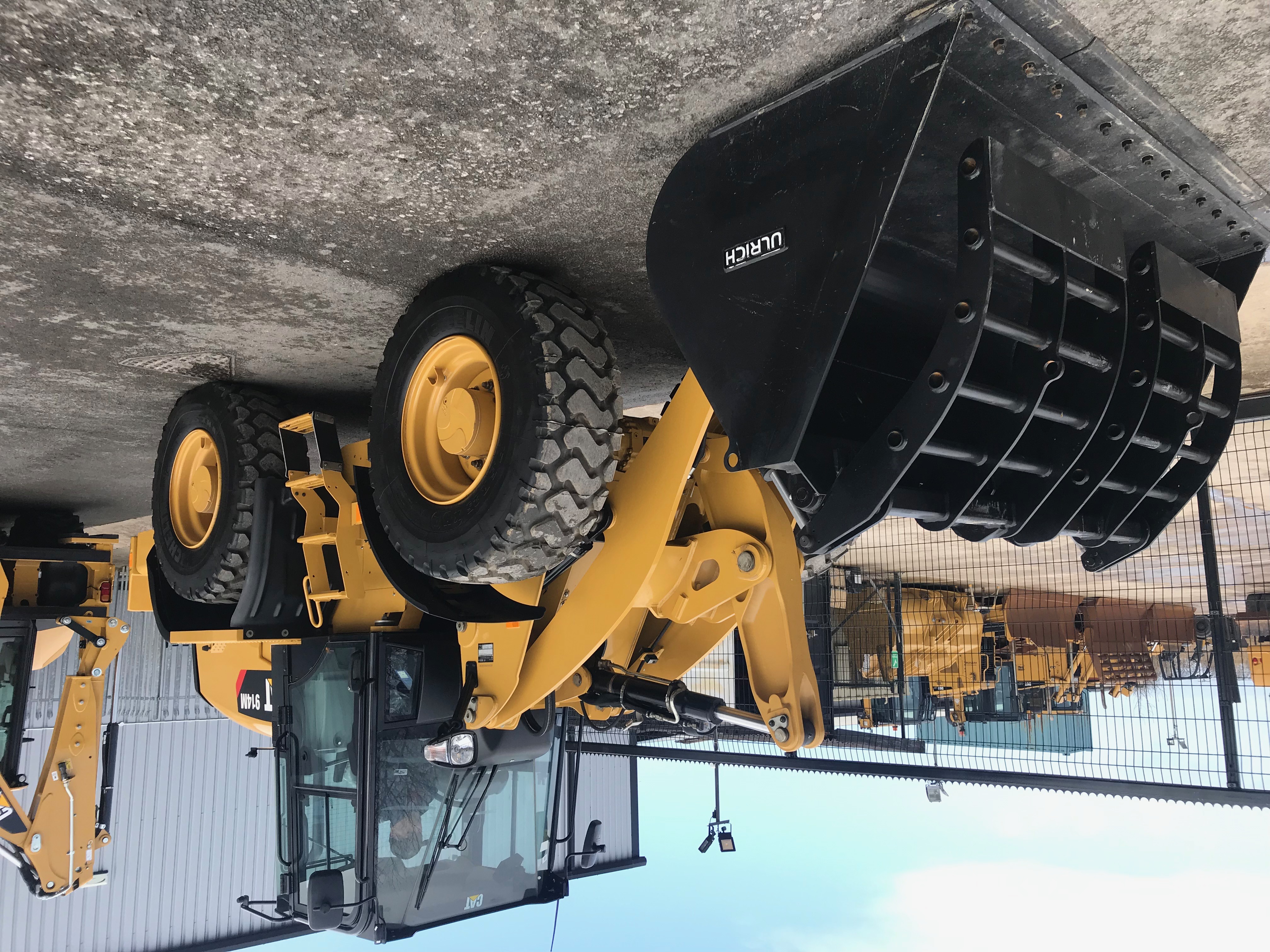 Photo of a 2017 Caterpillar 914M