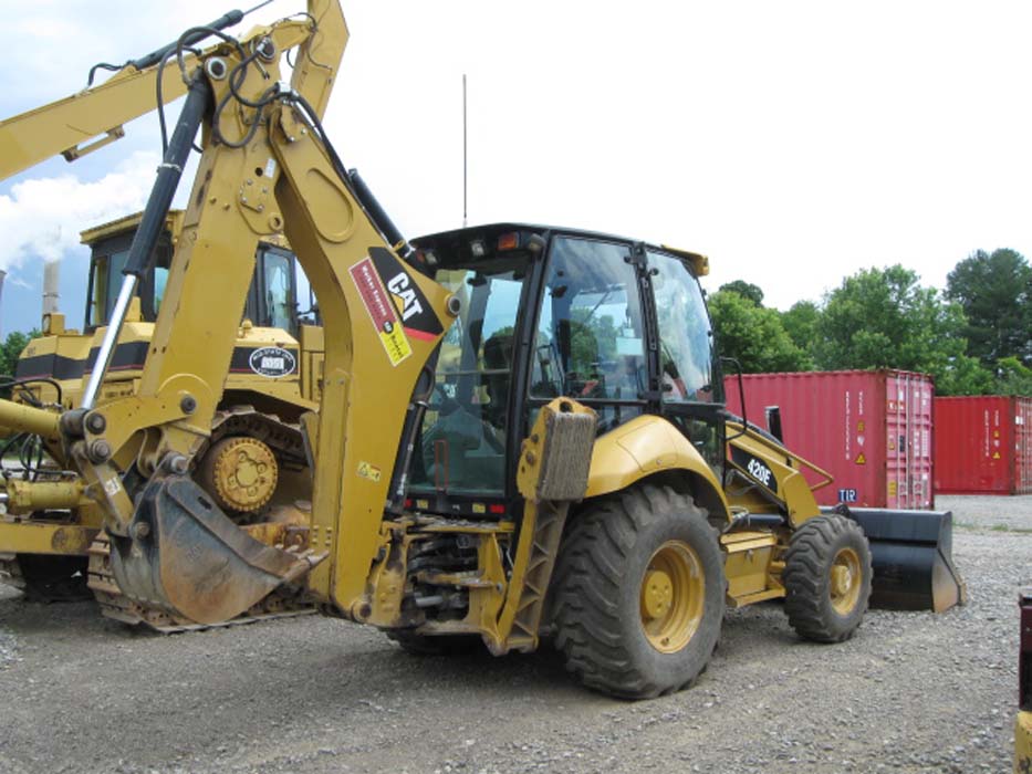 Photo of a 2012 Caterpillar 420E