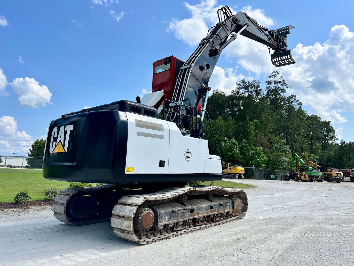 Used 2019 Caterpillar 330FLN MH For Sale