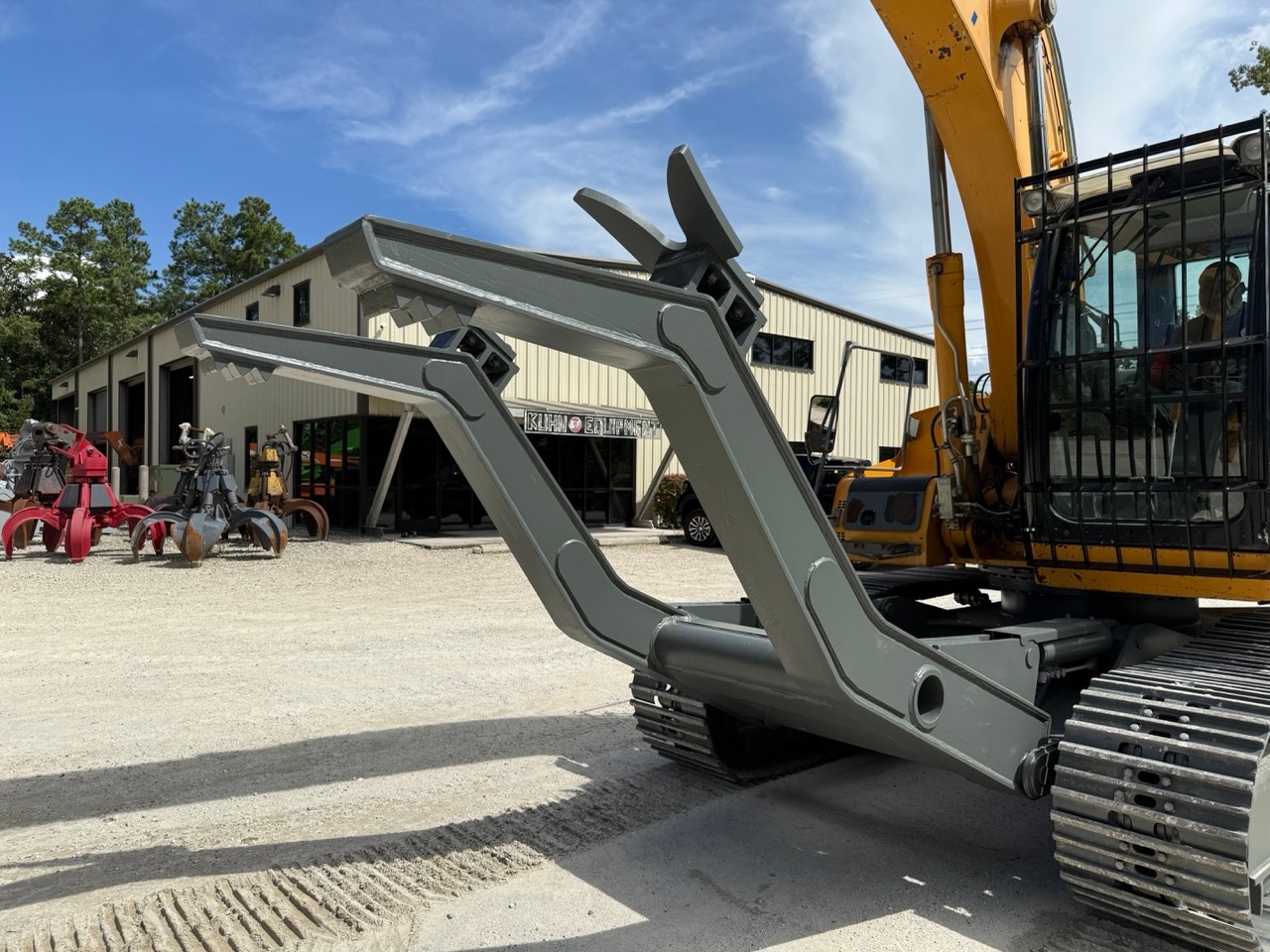 Used 2011 Liebherr R926 (AD) For Sale