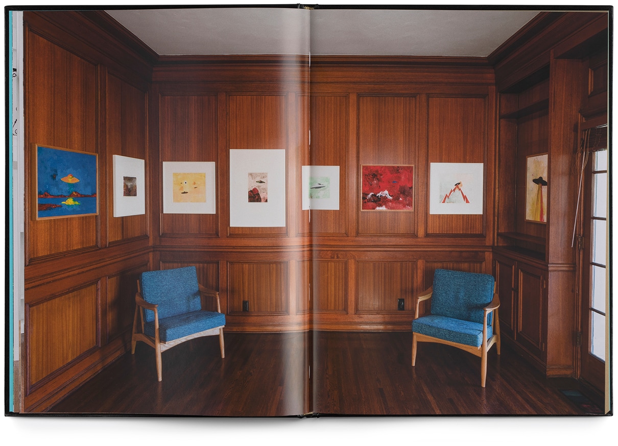 A Strange Encounter thumbnail 4