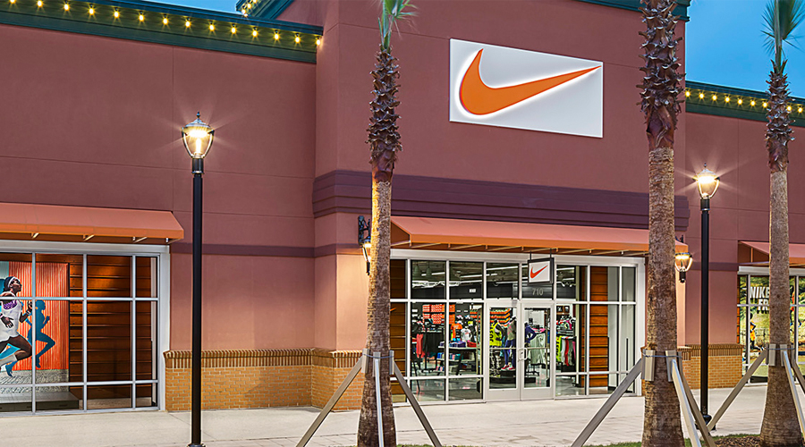 nike at tanger outlets