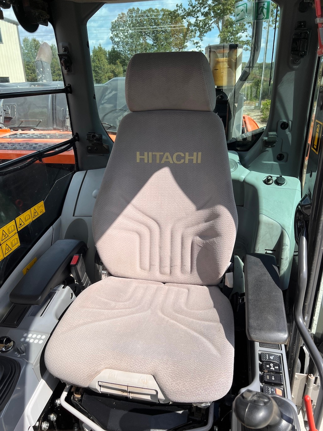 Used 2019 Hitachi ZX210LC-6 For Sale